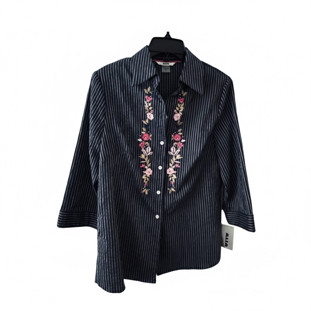Alia Grandmacore Blouse Button-Front Sz 8 NWT